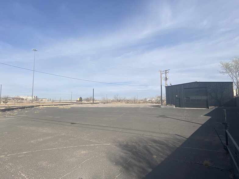 More Photos Of 5308 W Wall St, Midland Freestanding For Sale