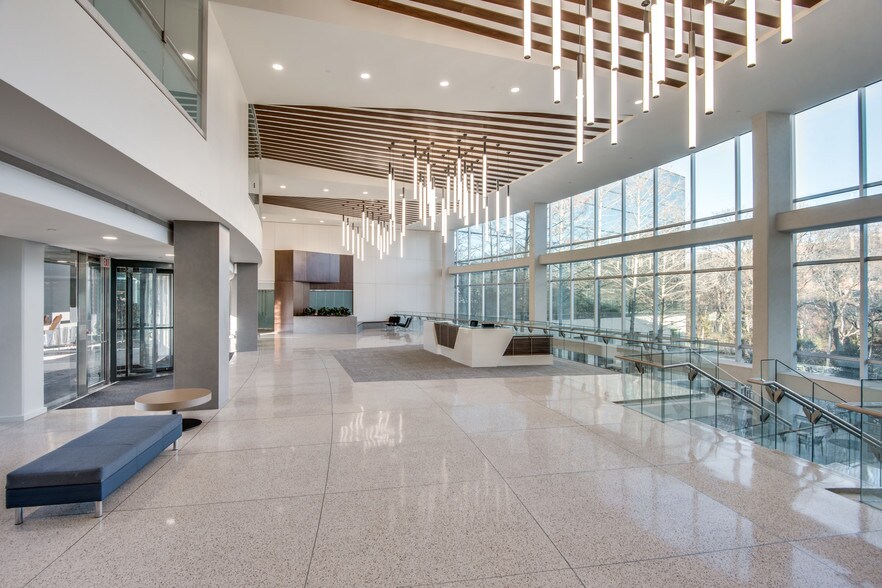 More Photos Of 2400 N Glenville Dr, Richardson Office For Lease