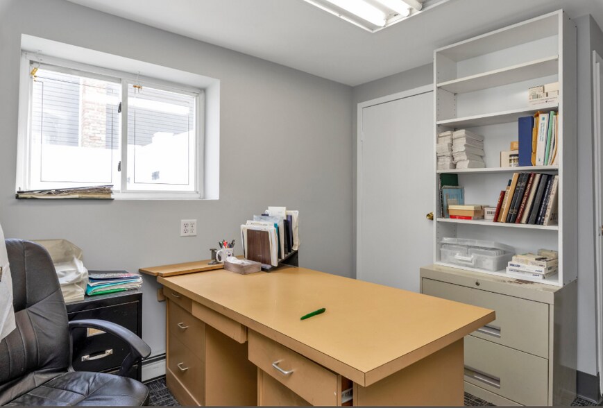 More Photos Of 2461 Merrick Ave, Merrick Medical For Sale