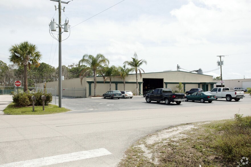 More Photos Of 17061 Alico Center Rd, Fort Myers Unknown For Lease