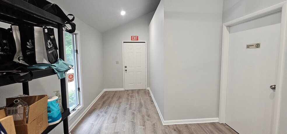 More Photos Of 276 State Rt.94, Vernon Medical For Lease