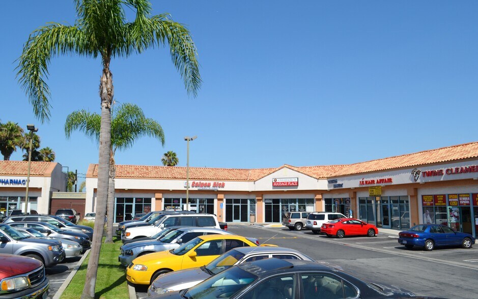 More Photos Of 15725 Hawthorne Blvd, Lawndale Unknown For Lease