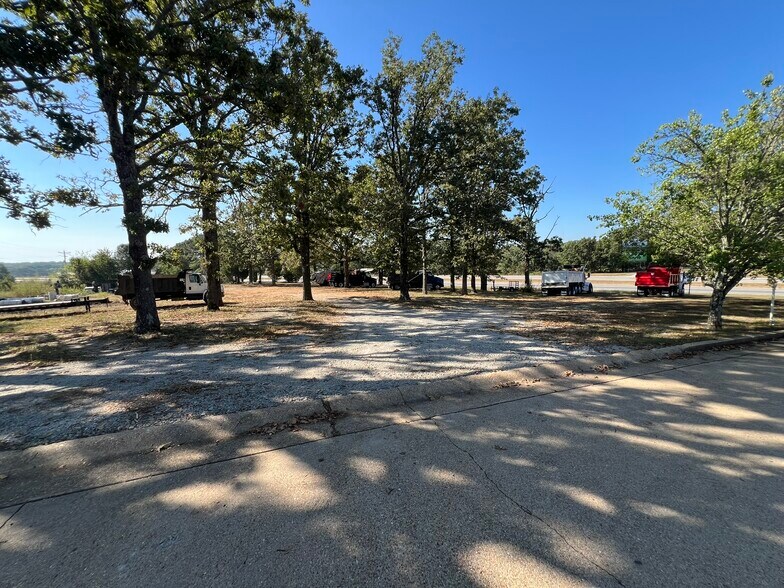 More Photos Of 6468 US Highway 63, West Plains Land For Sale