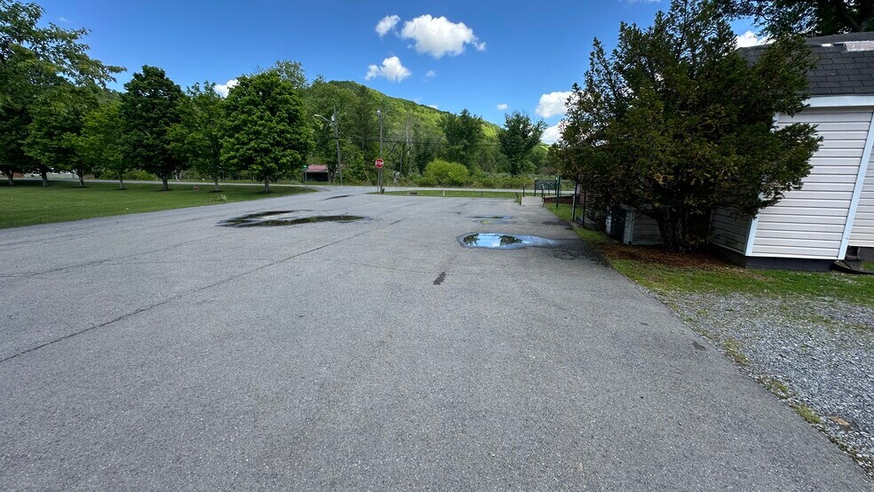 More Photos Of 444 Elmwood Ave, Alderson Medical For Sale