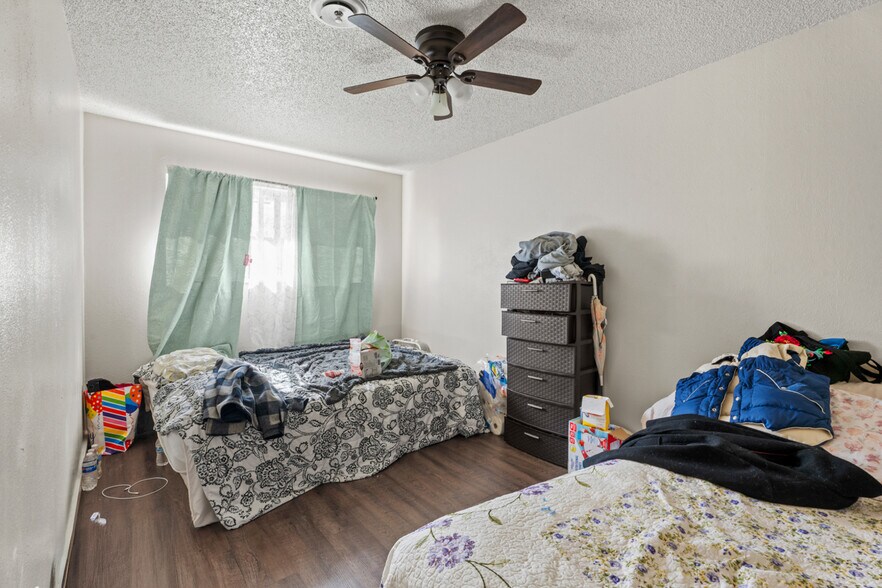 More Photos Of 2020 S Dora St, Ukiah Apartments For Sale