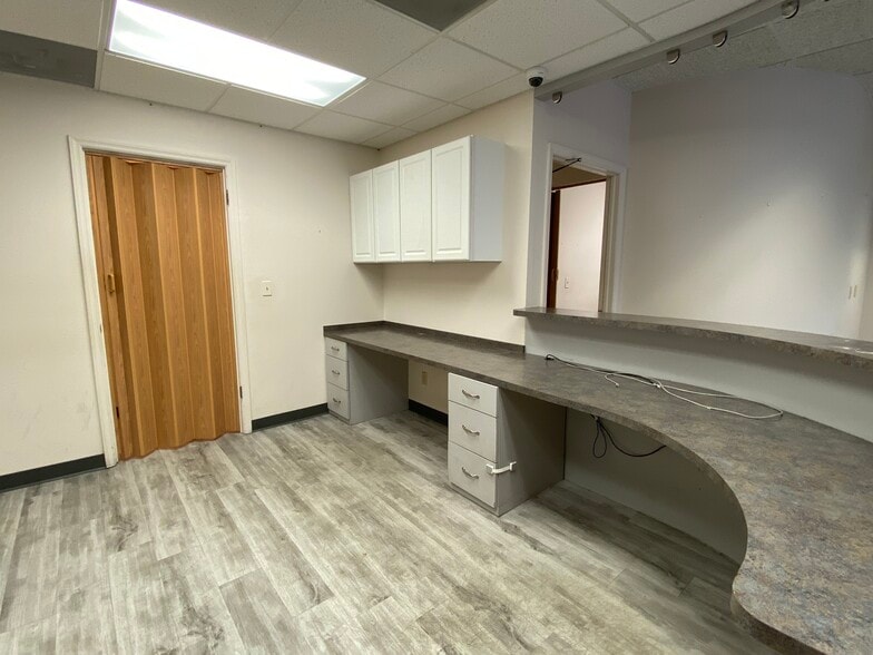 More Photos Of 918 Rolling Acres Rd, Lady Lake Medical For Lease