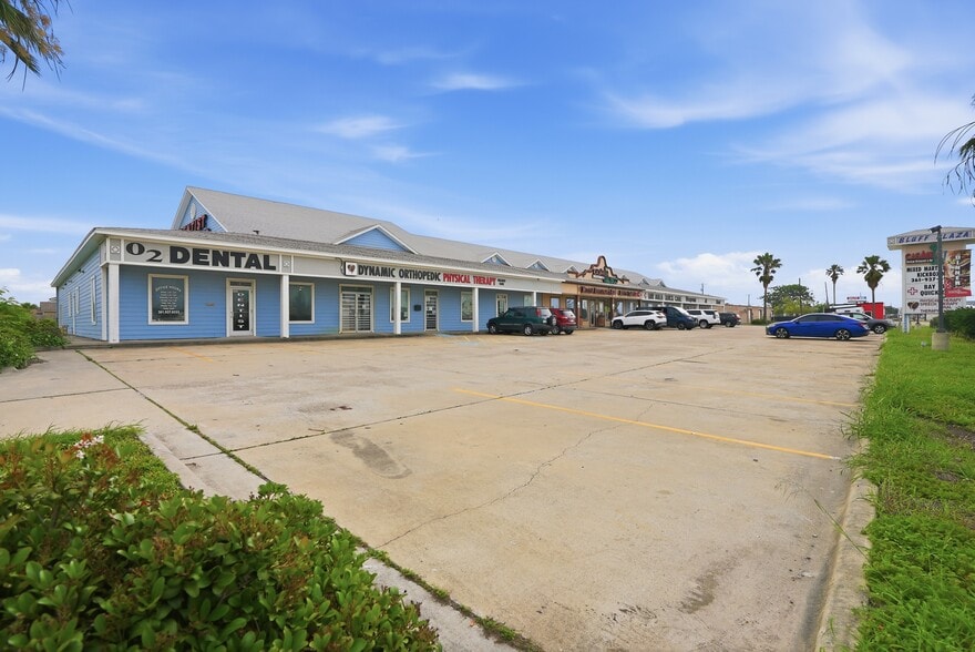 More Photos Of 9929 S Padre Island Dr, Corpus Christi Storefront For Sale