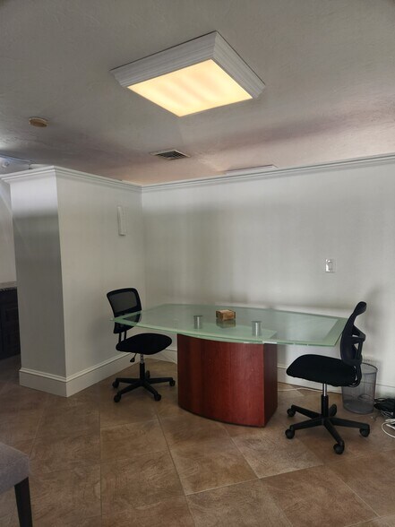 More Photos Of 2501 Gulf Dr N, Bradenton Beach, Bradenton Beach Storefront Retail Residential For Sale