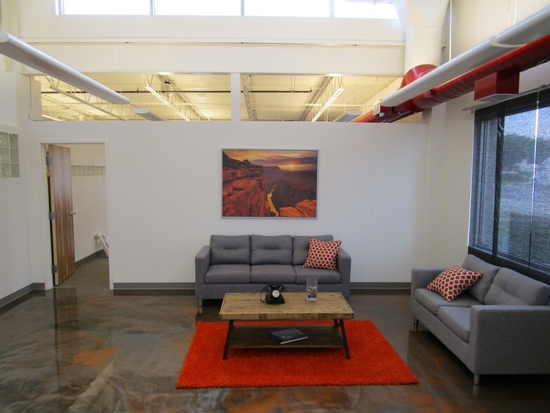 More Photos Of 756 S Redwood Rd, Salt Lake City Medical For Lease
