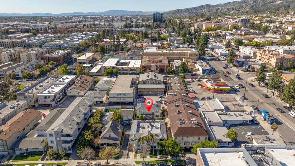 More Photos Of 335-337 E Providencia Ave, Burbank Apartments For Sale