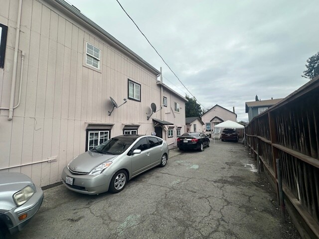 More Photos Of 1430 47th Ave, Oakland Apartments For Sale