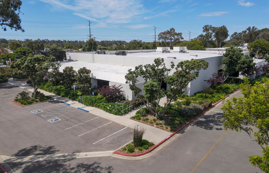 More Photos Of 7402 Hollister Ave, Goleta Light Manufacturing For Lease