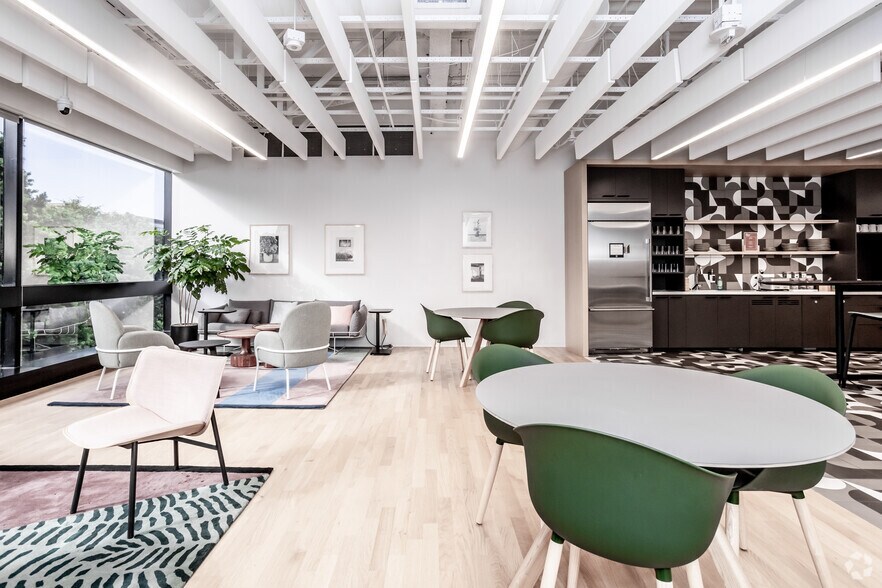 More Photos Of 3349 Michelson Dr, Irvine Coworking Space