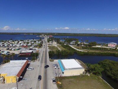 More Photos Of 4547 Pine Island Rd, Matlacha Storefront For Sale