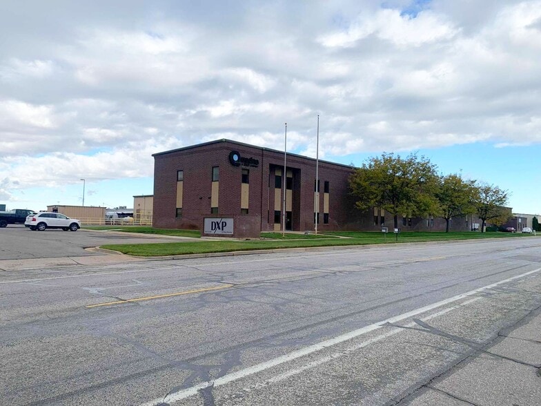 More Photos Of 2533-2541 Rulon White Blvd, Ogden Manufacturing For Lease