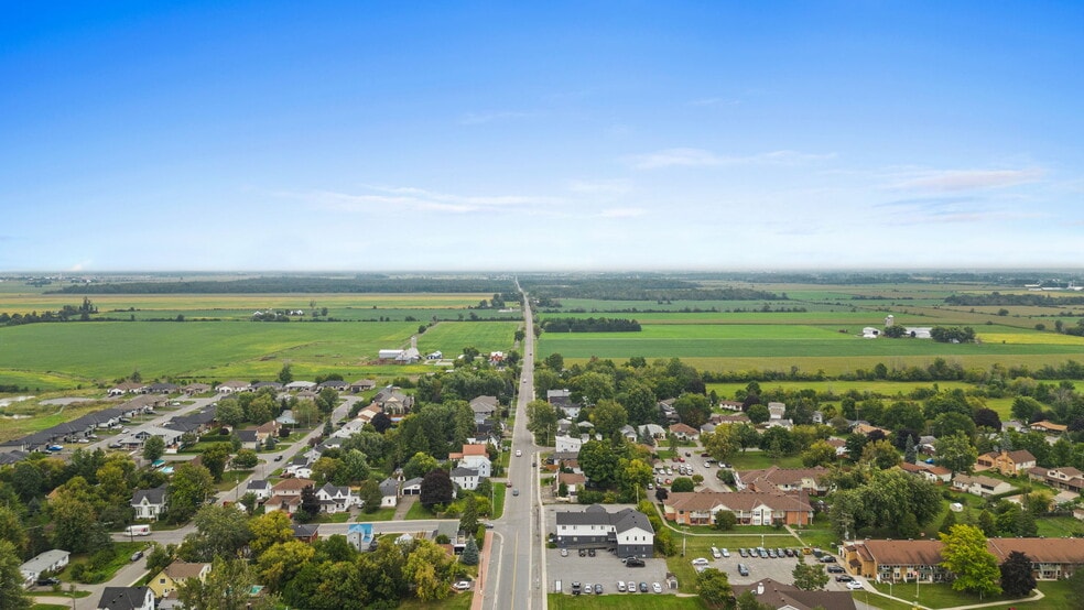 More Photos Of 457 Main St E, Winchester Medical For Sale