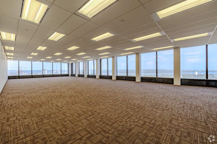 More Photos Of 100, 110, and 120 King St W, Hamilton Unknown For Lease