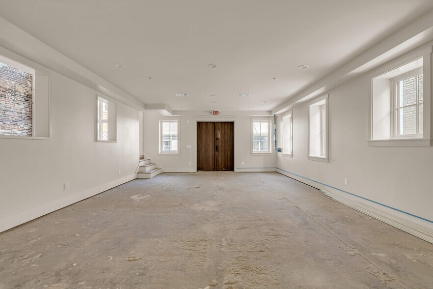 More Photos Of 108 S Lafayette St, Starkville Storefront Retail Office For Lease