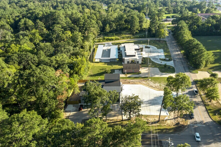 More Photos Of 2001 Tulane Dr, Lufkin Medical For Sale