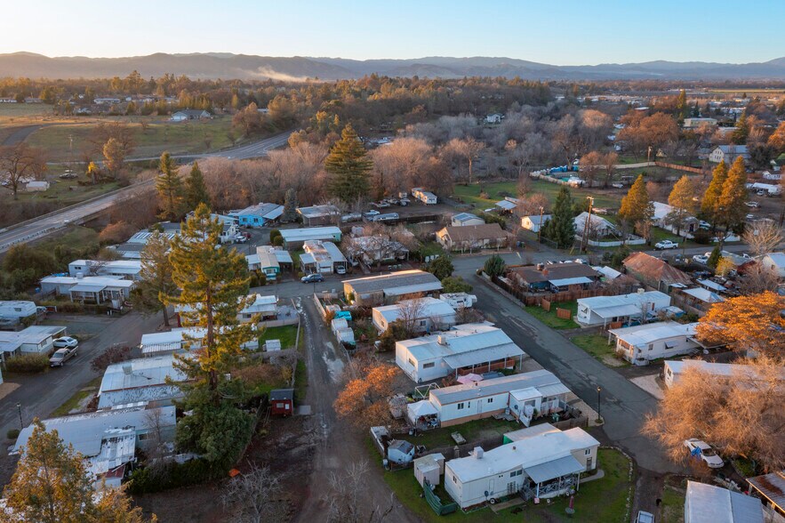 More Photos Of 5495 5th St, Kelseyville Manufactured Housing Mobile Home Park For Sale