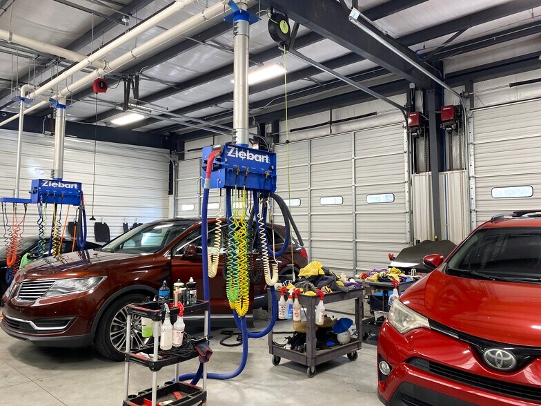 More Photos Of 10070 Broad River, Irmo Specialty For Sale