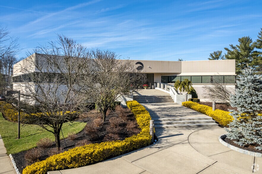 Primary Photo Of 95 Mount Bethel Rd, Warren Office For Lease