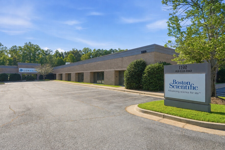 More Photos Of 1100 Old Ellis Rd, Roswell Loft Creative Space For Sale