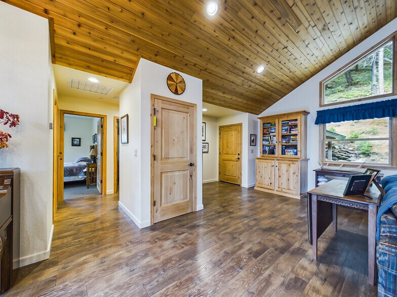 More Photos Of 10 Estabrook, Trinity Center Land For Sale