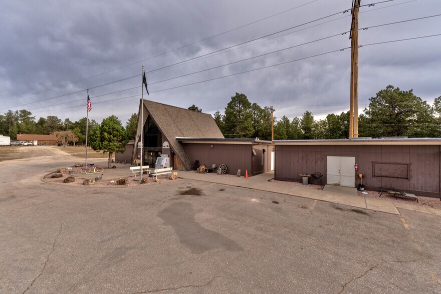 More Photos Of 1116 N 5th St, Custer Trailer Camper Park For Sale