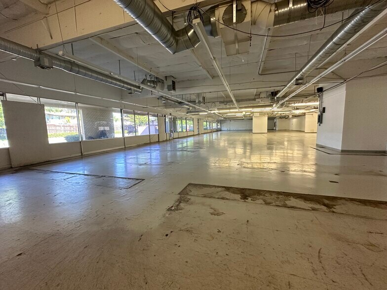 More Photos Of 2550 Fair Oaks Blvd, Sacramento Unknown For Lease