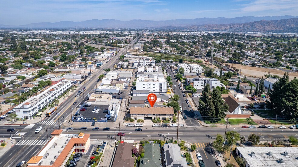 More Photos Of 6003 Craner Ave, North Hollywood Apartments For Sale
