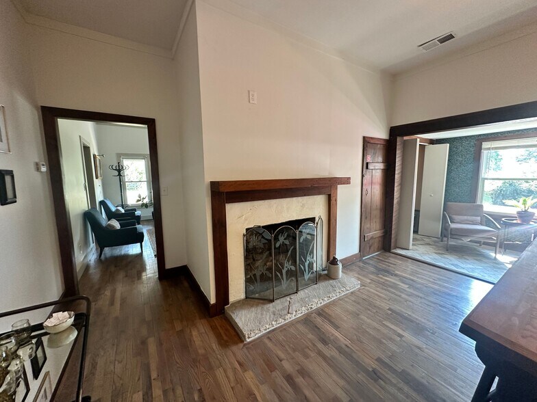 More Photos Of 6700 Shady grove Rd, Cumming Office Residential For Sale