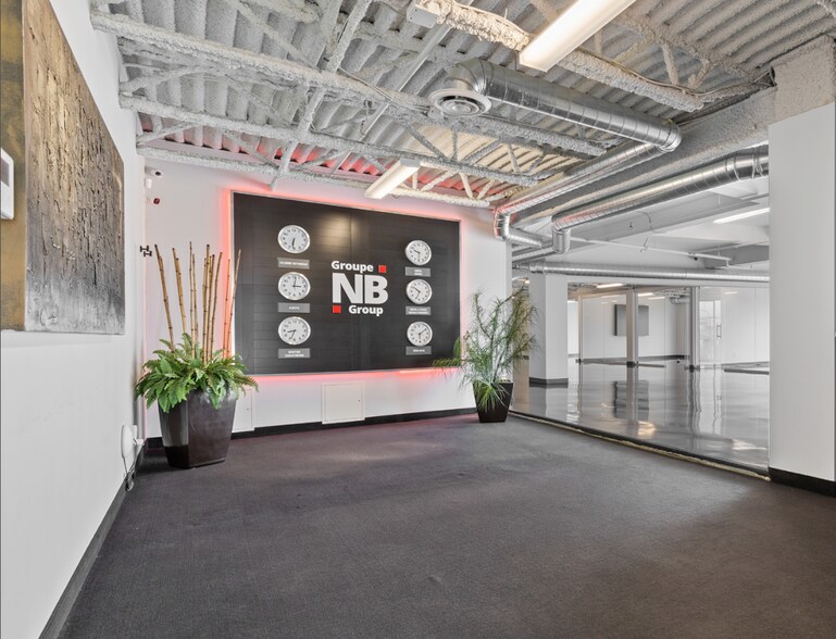 More Photos Of 20 Boul Crémazie E, Montréal Office For Lease