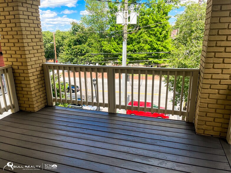 More Photos Of 516 NE Boulevard, Atlanta Apartments For Sale