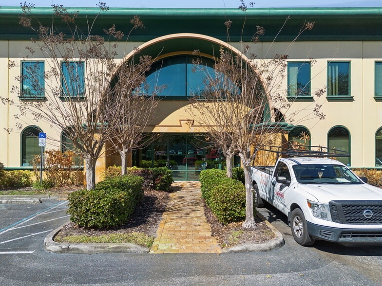 Primary Photo Of , Orlando Flex For Sale