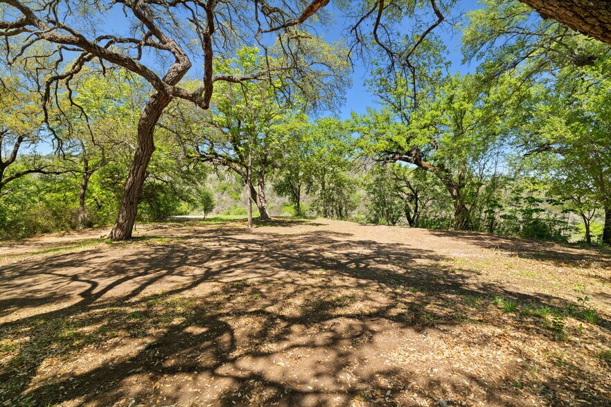 More Photos Of 550 Jackson Rd, Marble Falls Land For Sale