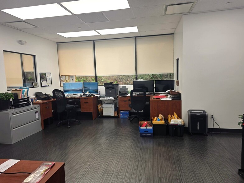 More Photos Of 1 Executive Blvd, Suffern Office For Lease
