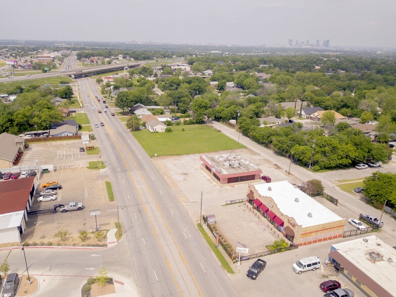 More Photos Of 3501 E Berry St, Fort Worth Storefront Retail Office For Lease