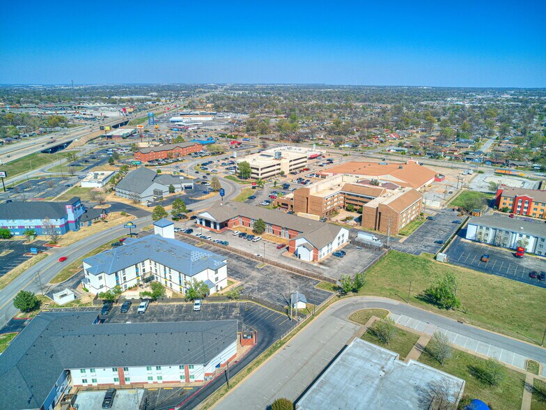 More Photos Of 3211 S 79th East Ave, Tulsa Apartments For Sale