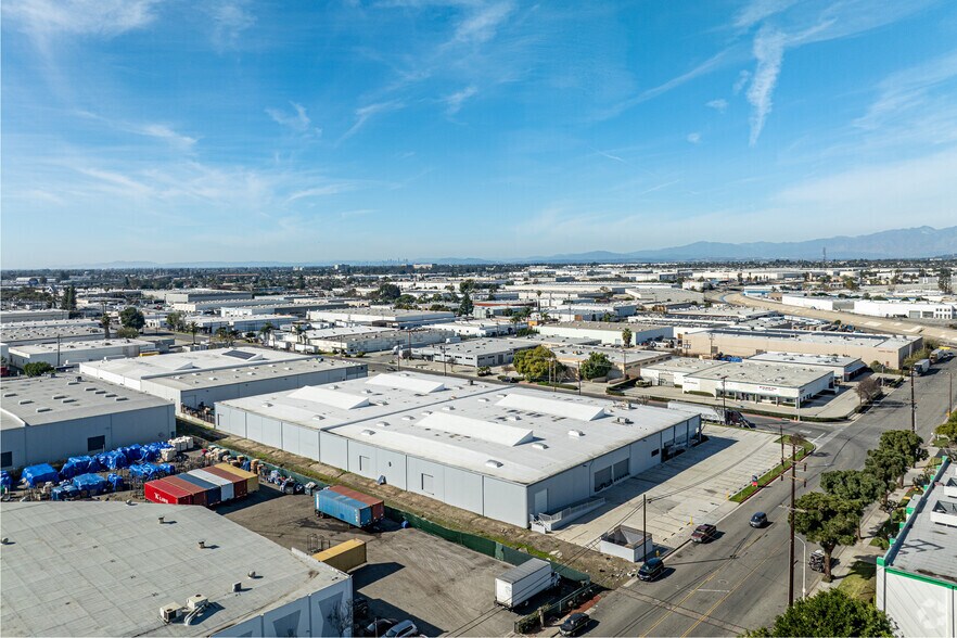 More Photos Of 15005 Marquardt Ave, Santa Fe Springs Manufacturing For Lease