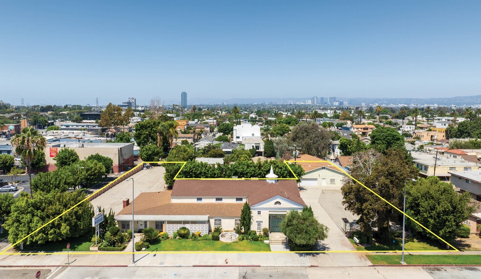 Primary Photo Of 3043 S La Brea Ave, Los Angeles Land For Lease