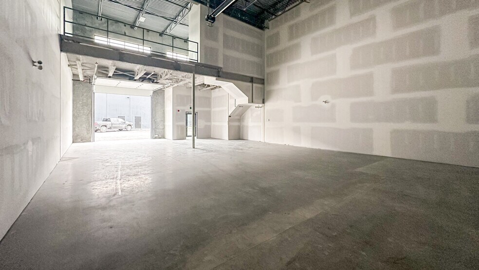 More Photos Of 2094 Pier Mac Way, Kelowna Warehouse For Sale