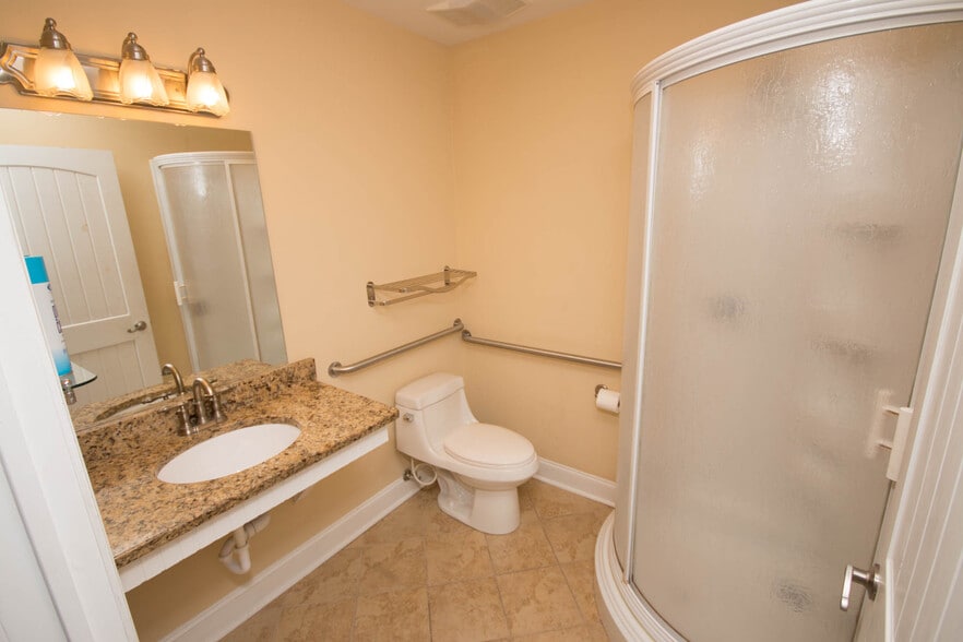 More Photos Of 2642 Loganville Hwy, Grayson Office Residential For Sale