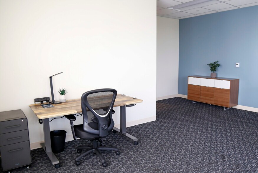 More Photos Of 6301 Gaston Ave, Dallas Coworking Space