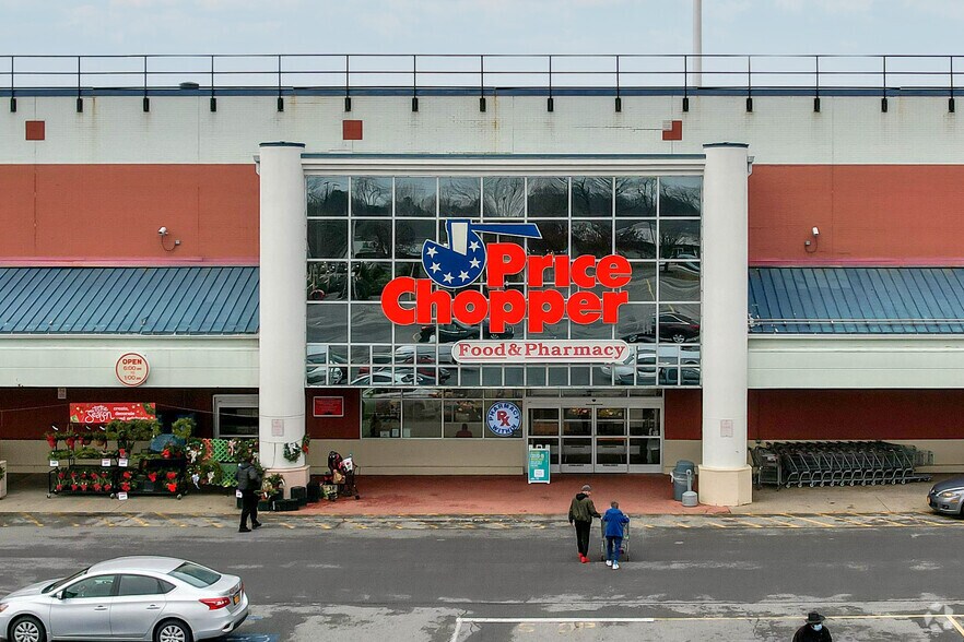 More Photos Of 2555-2605 South Rd, Poughkeepsie Unknown For Lease