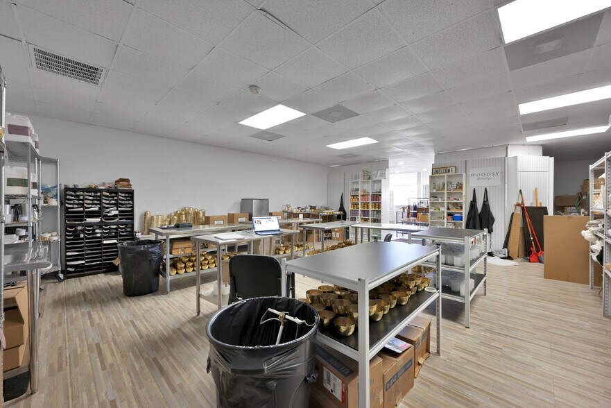More Photos Of 23233 Snook Ln, Tomball Storefront Retail Office For Lease