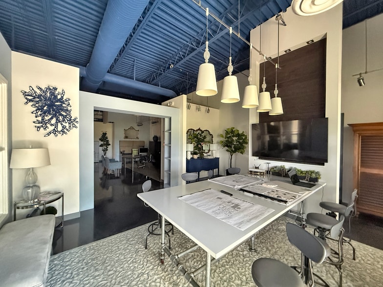 More Photos Of 25081 Bernwood Dr, Bonita Springs Office For Sale