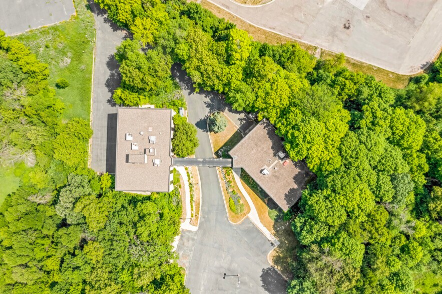 More Photos Of 1800 Pioneer Creek Ctr, Maple Plain Office For Sale