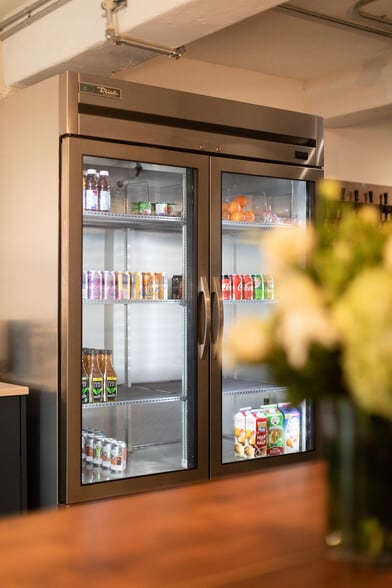 More Photos Of 6 E Eager St, Baltimore Office For Lease