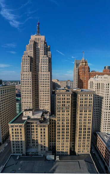 More Photos Of 645 Griswold St, Detroit Unknown For Lease